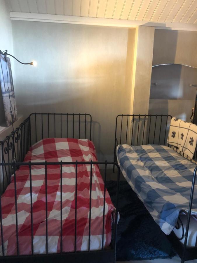 Gastenverblijf Op De Prins Hendrik Hoeve In Buren Buren  Εξωτερικό φωτογραφία